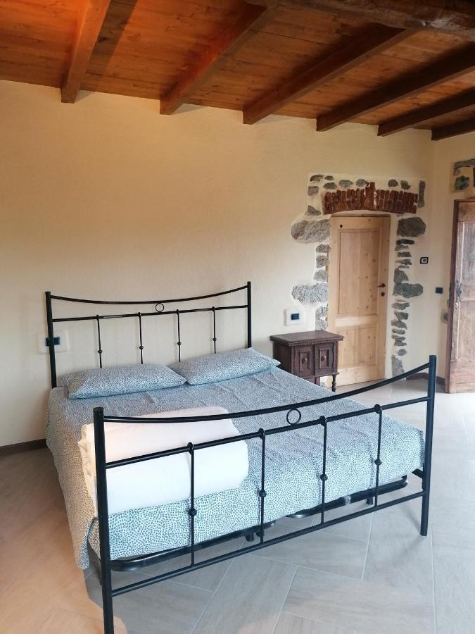 Beb Lortallino Ameno Esterno foto